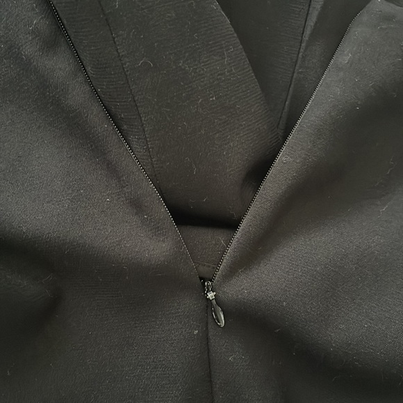 Red Valentino Black Hi-waist side zip and crop ankle zip pants - Picture 9 of 9